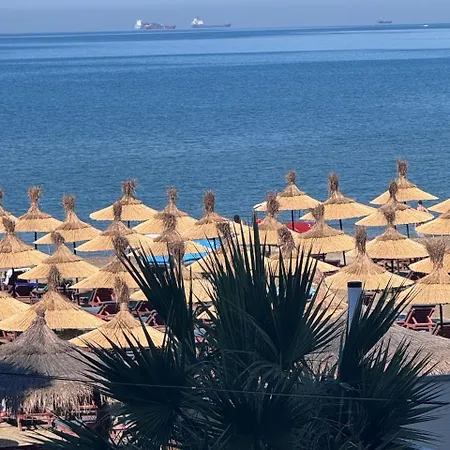 Seafront Bliss By Albaniahome Apartman Durrës